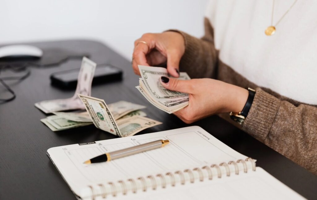 ¿Cuánto cuesta mantener una casa al año? Todos los gastos que debes conocer